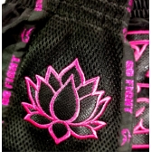 Shorts de Muay Thai Estilo Tailandês Go Fight Pink Symbol Top Séries